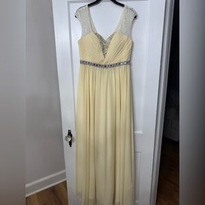 Women’s light yellow chiffon Gem Embellished Waist Maxi Dress